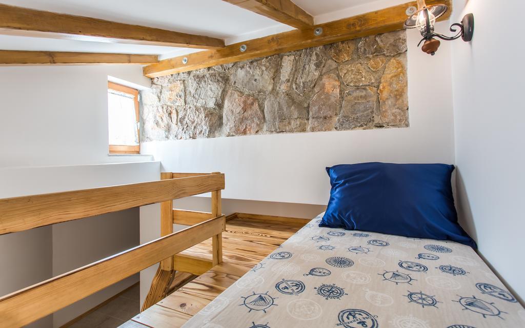 Villa Cima Vrbnik Luaran gambar