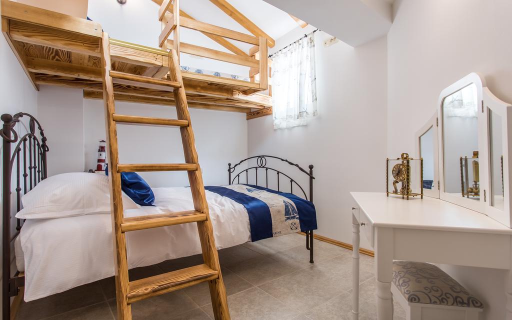 Villa Cima Vrbnik Luaran gambar